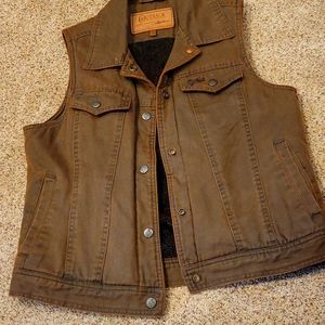 NWOT Beautiful Outback Sherpa Vest small